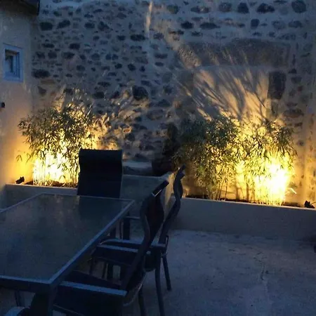 Petit Village Au Calme Apartamento *