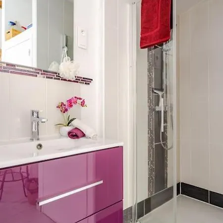 Petit Village Au Calme Apartamento *